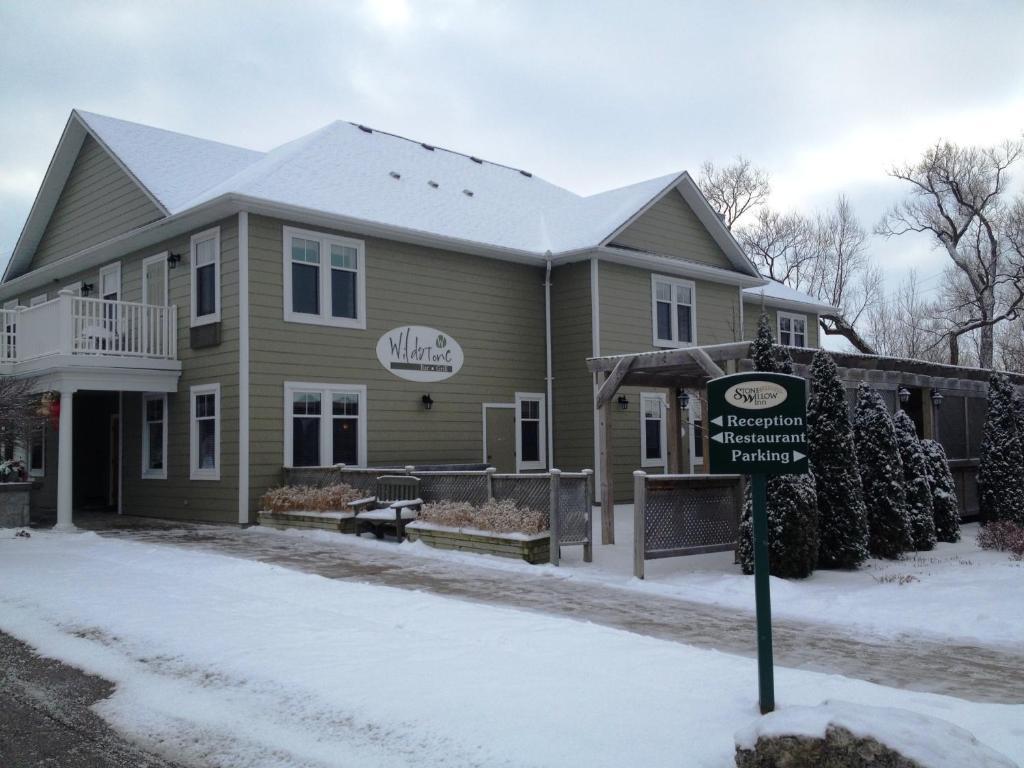 Stone Willow Inn Saint Marys Exterior foto